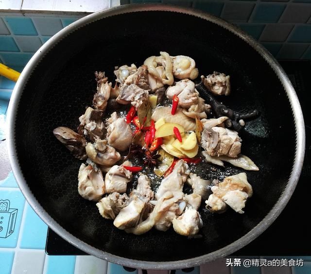 秋天要常吃这肉,18元一斤,低脂肪高蛋白,简单一烧香又鲜,好吃