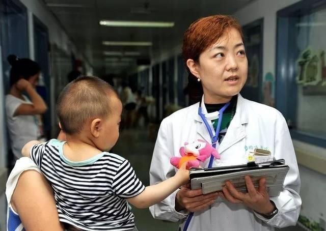 蛇瓜|六月,宁可不吃肉,也要多吃此瓜,它是蔬菜“补钙王”,娃猛长个