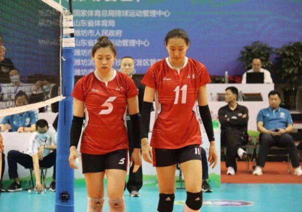 蔡斌|梅笑寒恐非因伤缺席,正和山东女排一同训练,或缺乏信心未报名