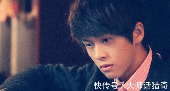 星二代|他是著名的“星二代”,上了15次《快本》都没火,快别挣扎了!