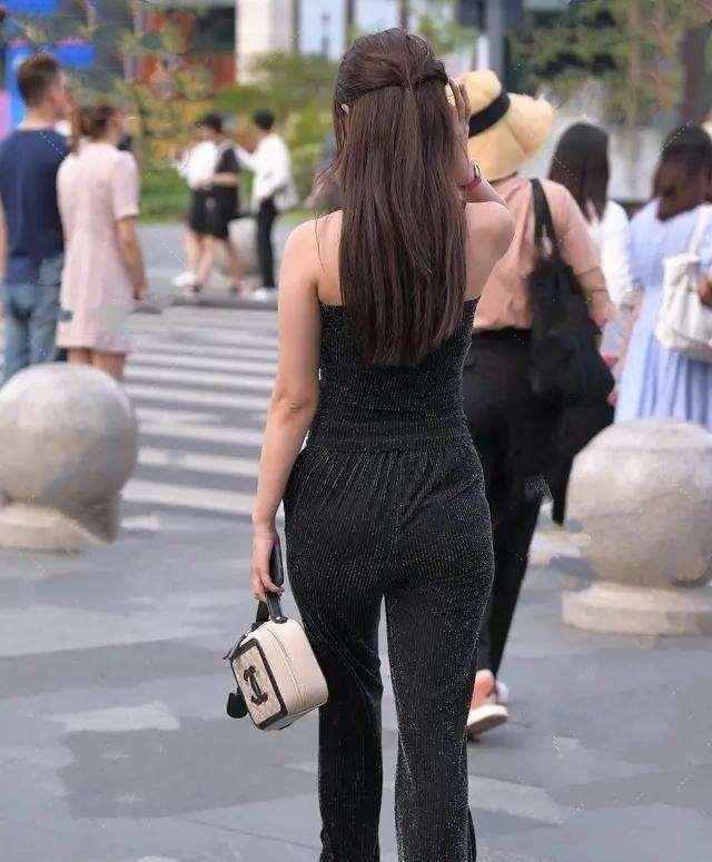 瑜伽裤|时髦个性的瑜伽裤显得优雅大气,分外展示时髦气质,减龄美丽