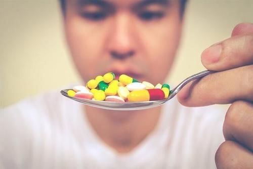 斑块|65岁大爷隔一天吃一次他汀，坚持6年，结果怎样？听医生怎么讲的