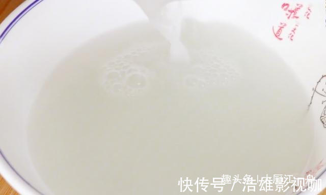 今天才知道,蒸米饭时多加这3样东西,米饭香甜松软不粘锅