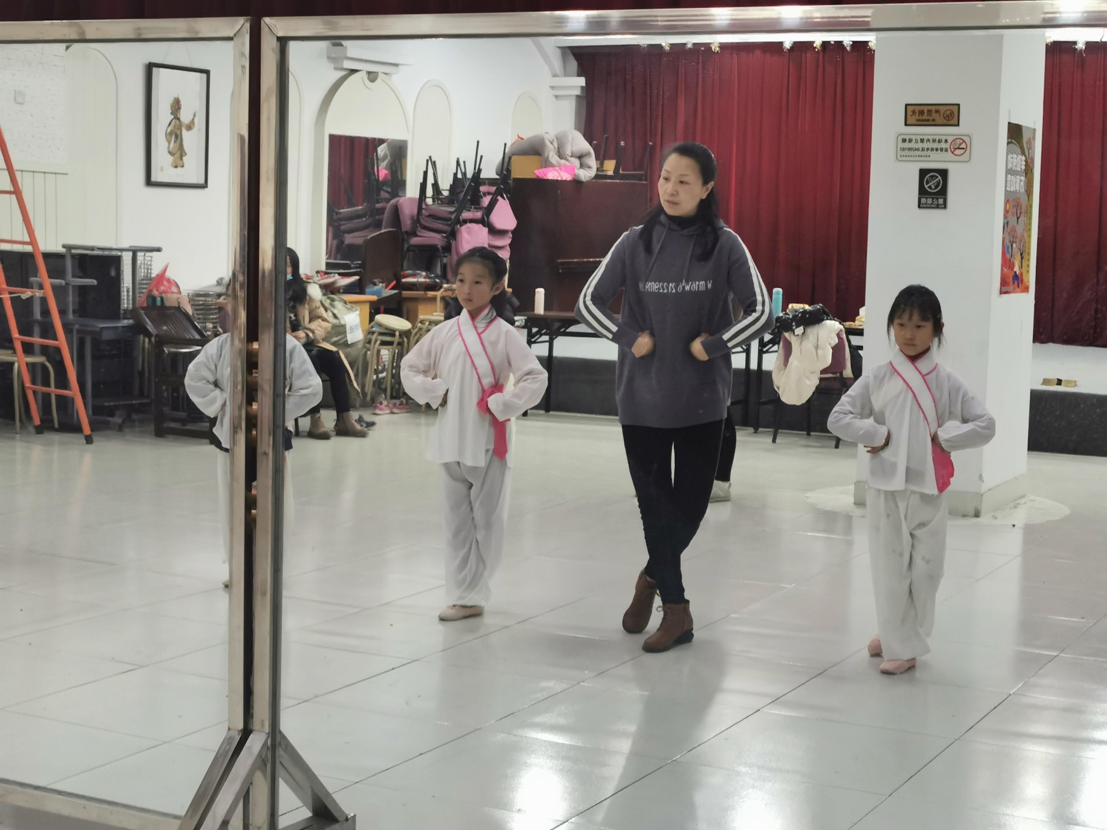  全国|厉害了！9岁南京小学生摘得全国戏曲“小梅花”