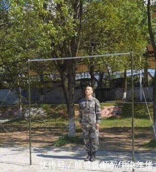 绕杠|单杠只会拉引体向上这7种花式玩法,你想挑战一下吗