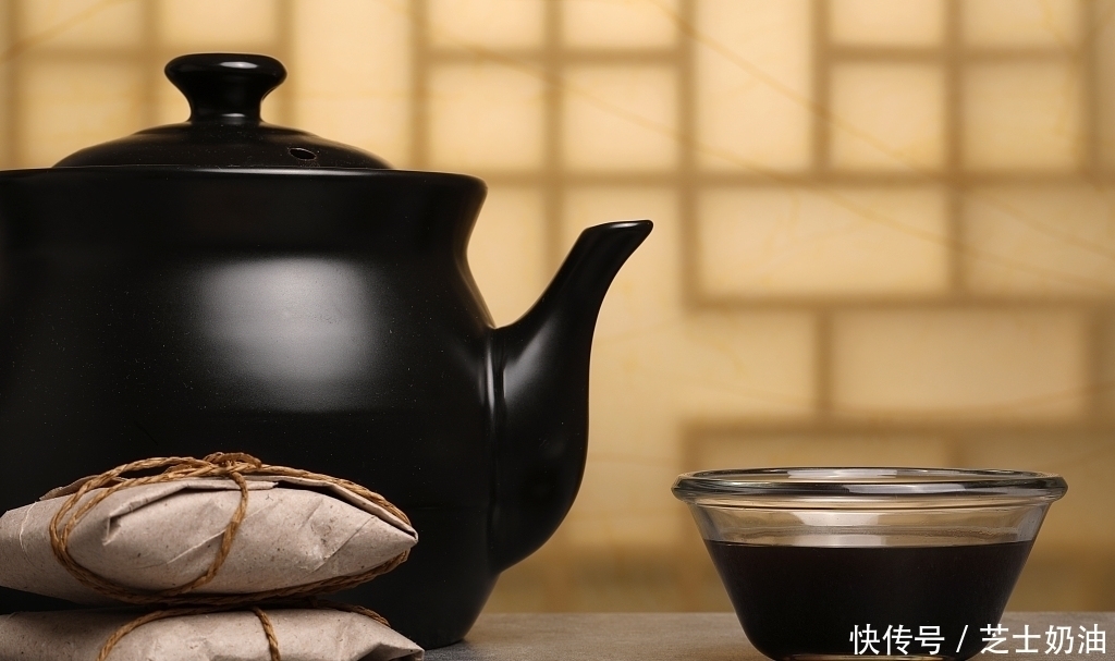 白术|一个神奇的美容方！6味药，肝脾同调，气血同治，和大眼袋说拜拜