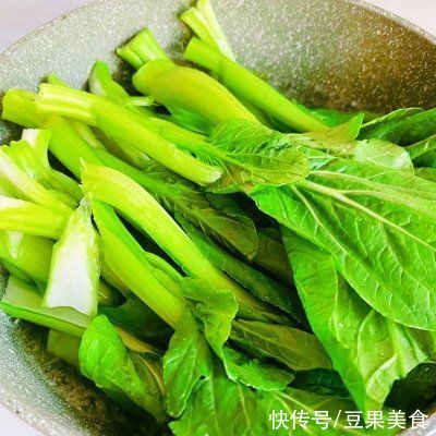 #不容错过的鲜美滋味#鲜美有机小橄菜