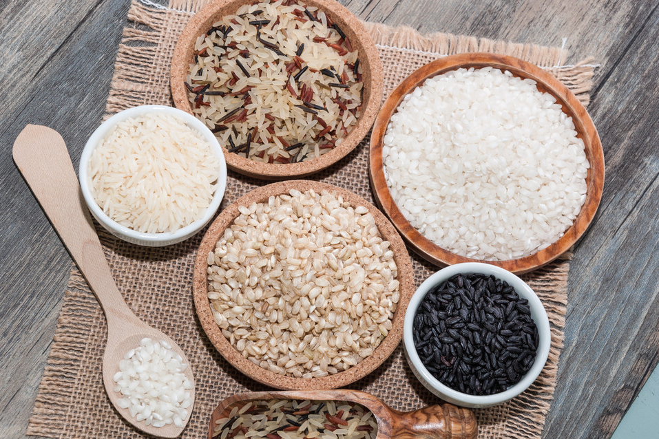 煮米饭，不要只会用清水，再加这2样，米饭粒粒分明，香喷喷的