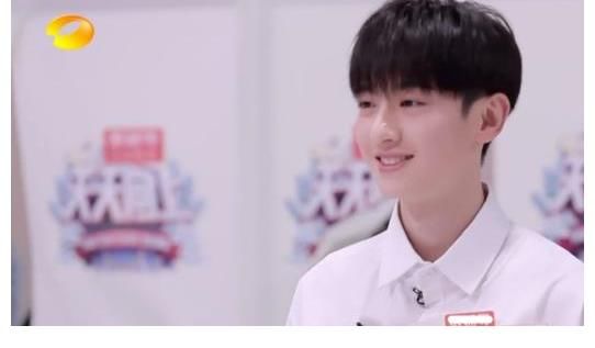 主持人|《天天向上》剩三人，《快乐大本营》却有六人，汪涵又要带新人了