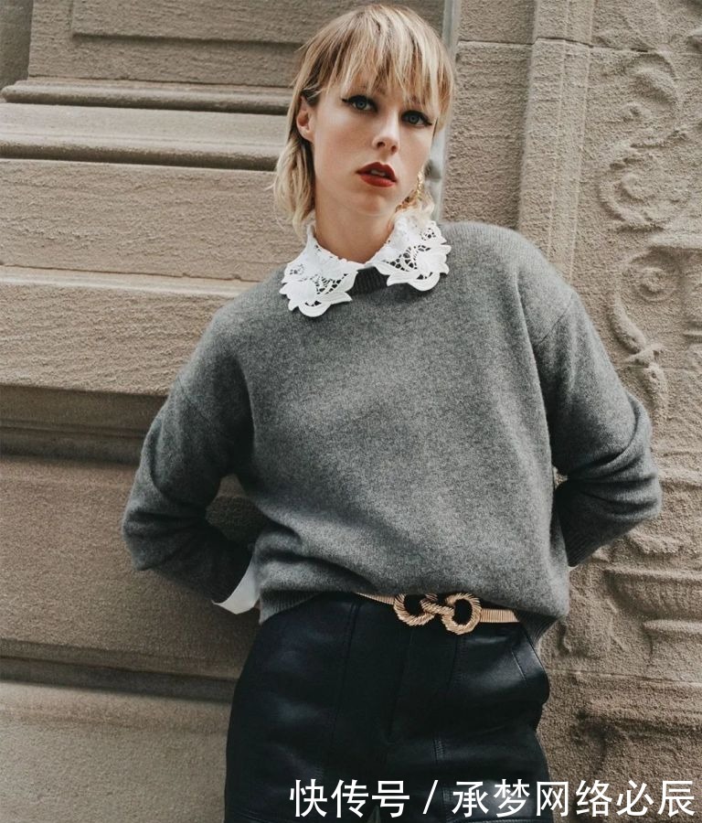 “毛衣＋衬衫”叠穿，冬日绝美搭配，这样穿真的美翻了！