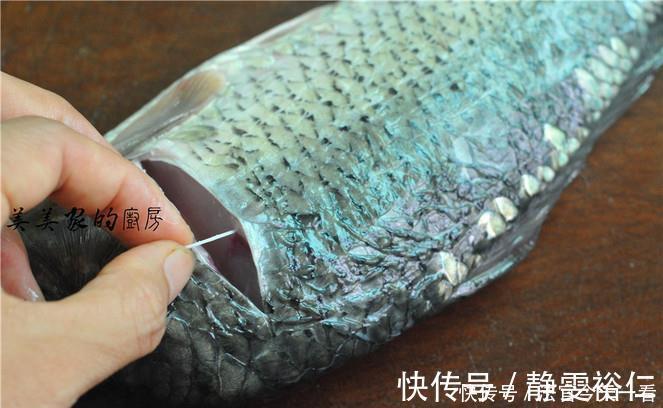 不管炖什么鱼,最忌讳加“它”!多数人都做错了,难怪鱼肉腥味大
