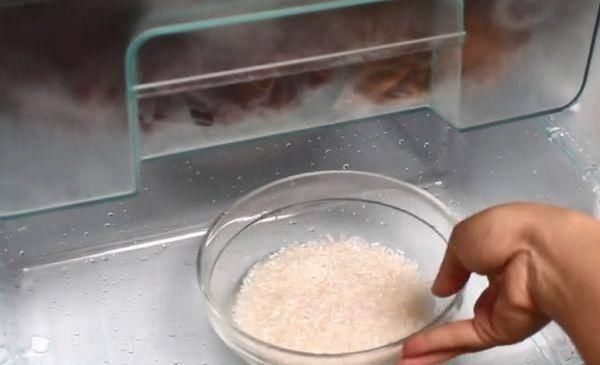 大米|煮稀饭别直接下锅,多加“这一步”,稀饭又黏又稠,还不会溢锅!