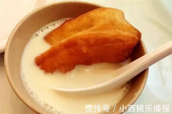 隔夜饭|家里饭桌上的3种早餐,正在侵蚀孩子的脾胃,家长少给孩子吃了