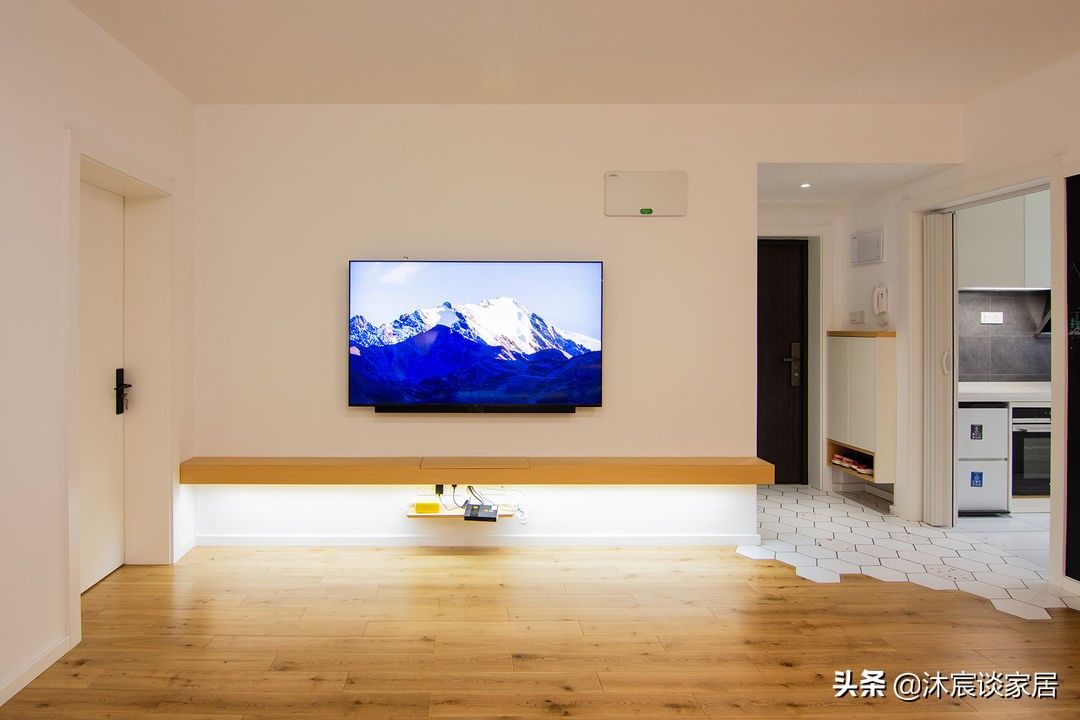 客餐厅|她家改造实在太牛了，光玄关就让人服气，的确是小户型装修的样本