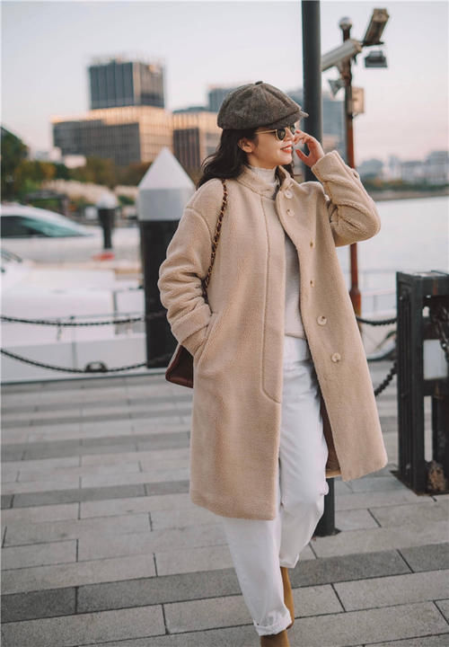 大衣的精髓是什么？三木博主的“优雅穿搭”，明明白白揭示这一点