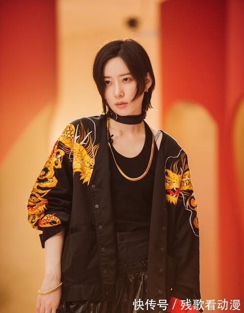 華晨宇|華晨宇與天娛合約到期,未來一哥或是張新成,一姐早已是李斯丹妮