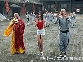 |搞笑GIF： 请原谅我不厚道的笑了 吃饭的时候最好不要看