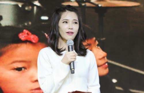 如果她还在娱乐圈,肯定会红过赵薇,为了5个