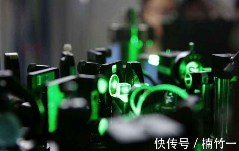 中国|轮到美国被卡脖子,中国激光晶体全球独一无二,整整反制欧美15年