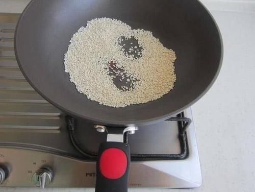 大盘子|它被叫做“乌发剂”,很多人吃它来乌发,却不知吃多了会秃头