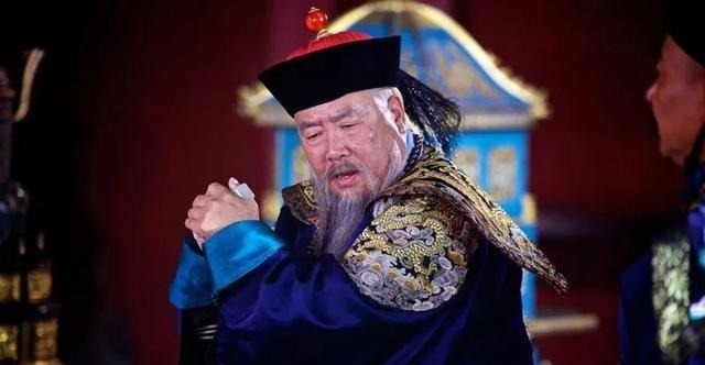 正阳门|《正阳门下》韩春明原型不是马未都,而是他