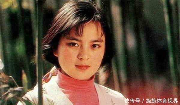 别以为她只是《红楼梦》里的“探春”,看看她导的戏,质量也不差