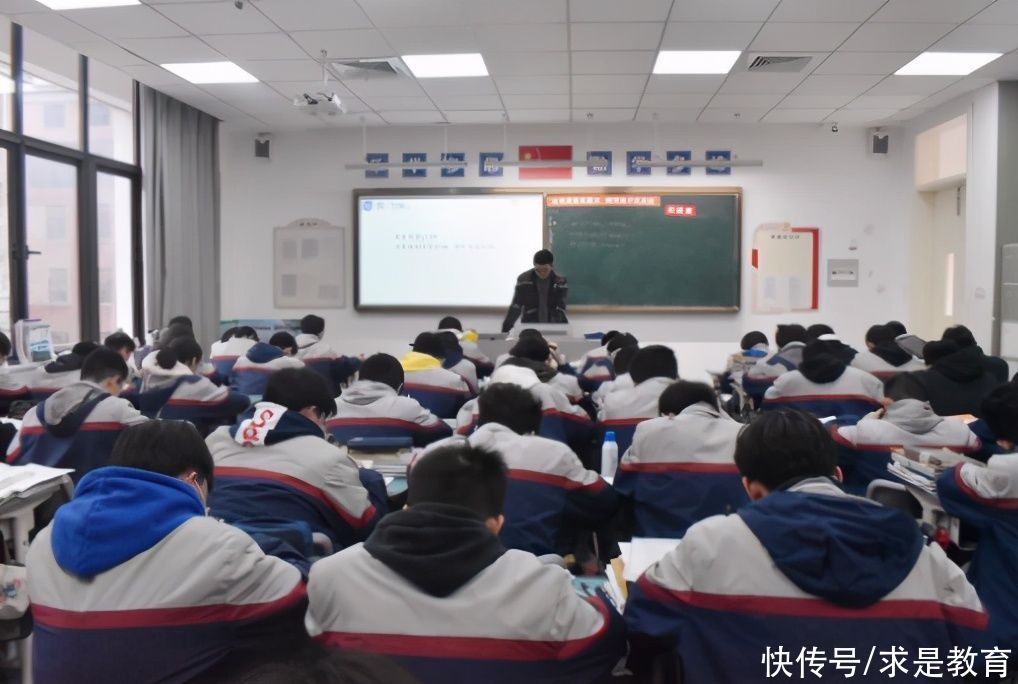 德清求是高中：长兴县金陵高级中学到我校参观交流