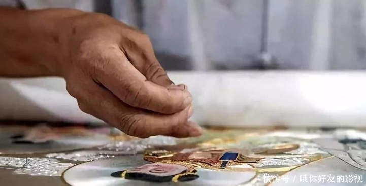 男工|“男工绣”唯一传人赵亦军:一根线能分64股,17年完成一幅作品