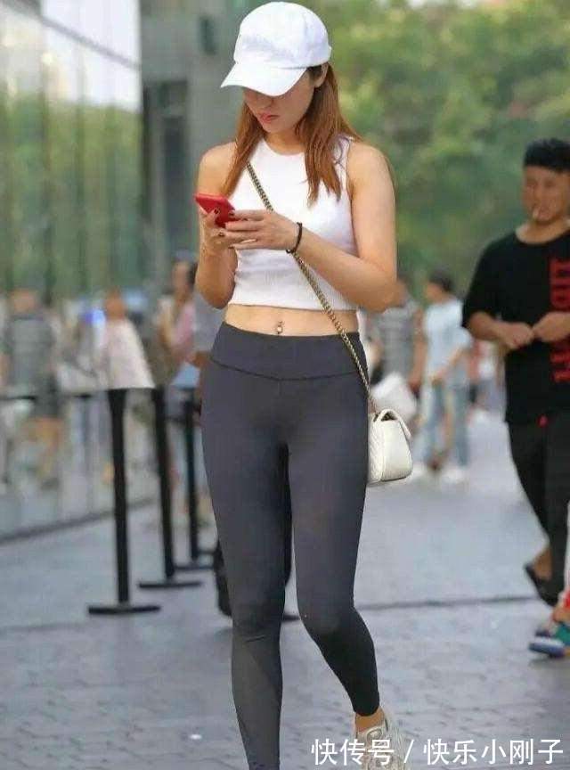 打底裤 尽显时尚美女潮流气息感的打底裤,尽显美女端庄气质,超有个性