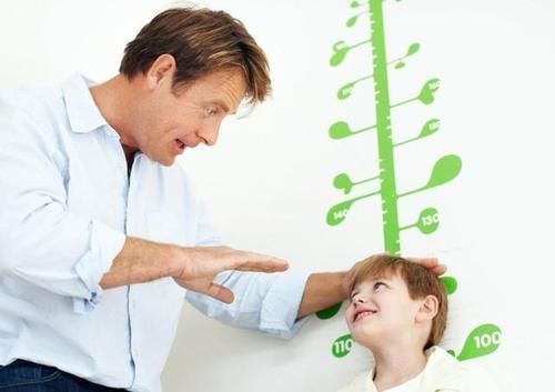 黄金期|抓住孩子身体长个的黄金期 ,消灭长高的障碍,让孩子多长一大截