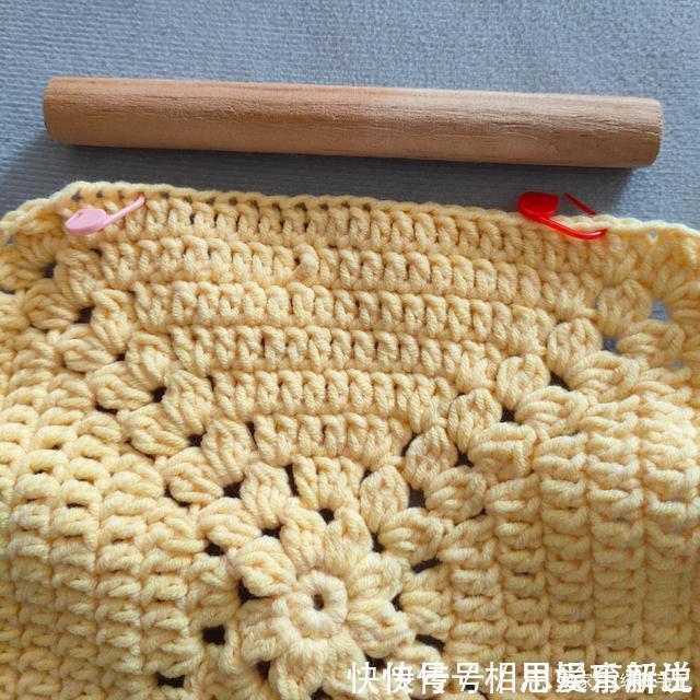 实用|用旧毛线搭配几根筷子,制作擦手布,蛮实用的