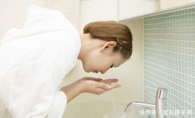 原来一碗淘米水作用这么大!既能美白又可淡疤,不知道太亏了