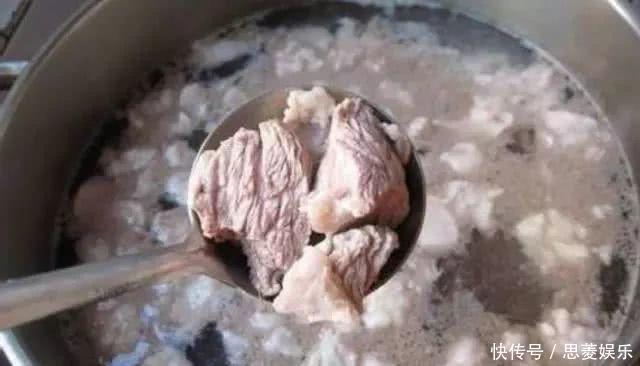 牛肉怎么炖才软烂?大厨教你多加一点“它”牛肉软烂香浓