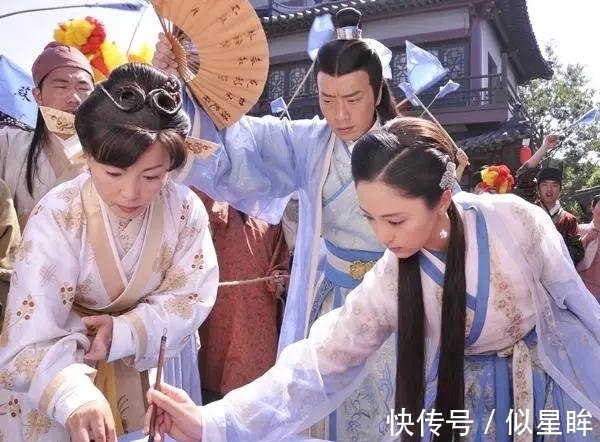 小和尚!苏轼进寺庙大喊一声“秃驴何在”,小和尚回答4个字,成千古绝对