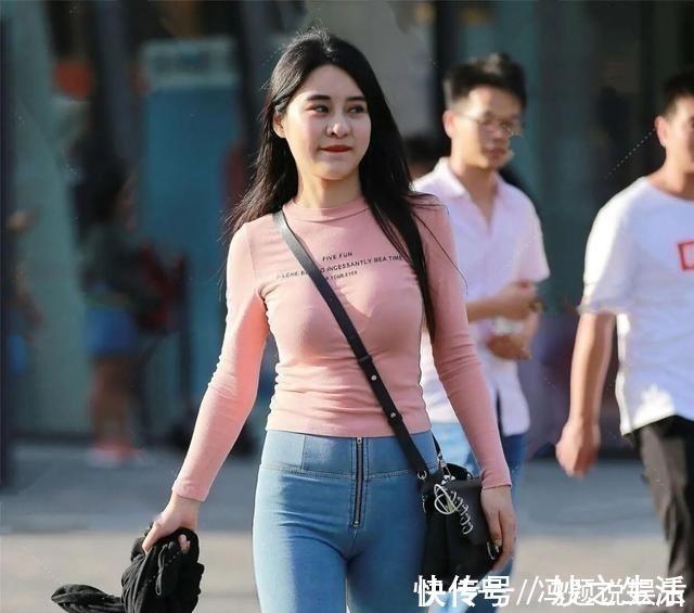 身材 身材微胖女士的穿搭,坚持以“束腰”为核心,曼妙身姿不远了!