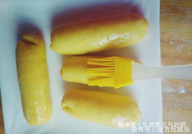 在家|不用烤箱, 不用水, 教你在家做面包, 简单又好吃