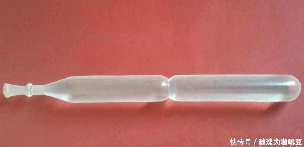 绿舌头|小卖部已经“消失”的零食,吃过3种以上的,估计都快奔三了吧