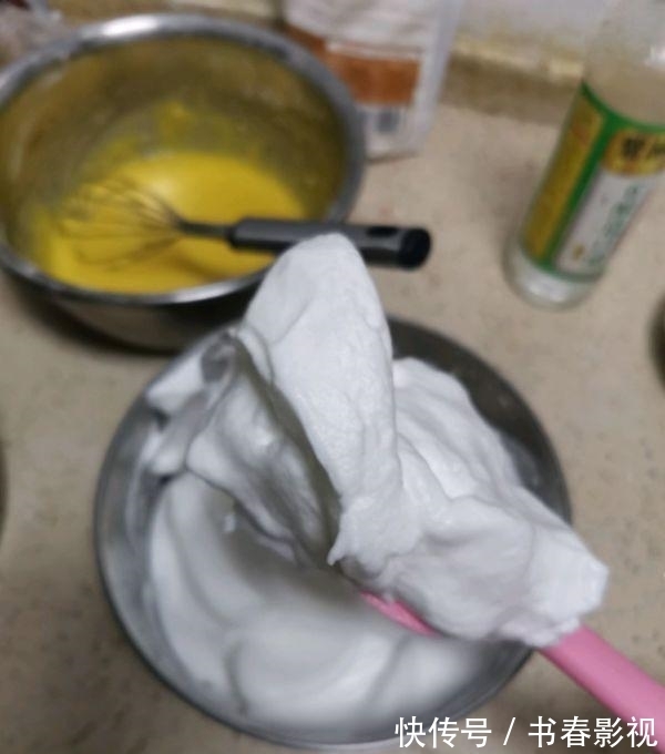 强身健体|在家自制戚风蛋糕,松软可口,奶香浓郁,步骤详细,快来学一学吧。