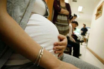 坏习惯|怀孕后，孕妈常有这3个“坏习惯”，宝宝易长胎记，一定要多留心