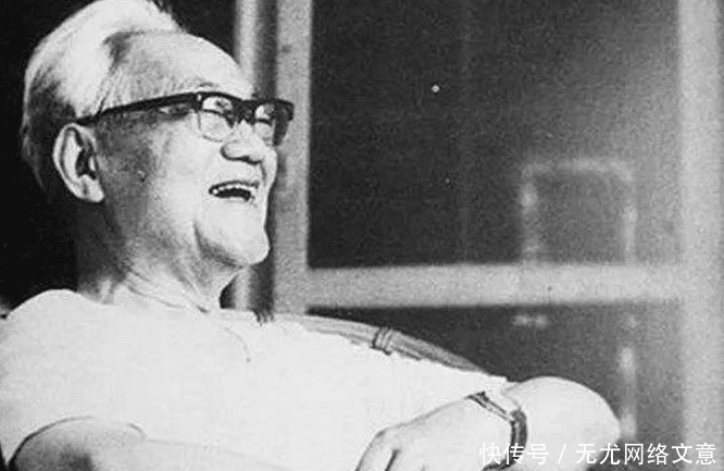 自以为|26岁萧珊嫁40岁巴金,后来阴阳相隔,巴金念了她33年