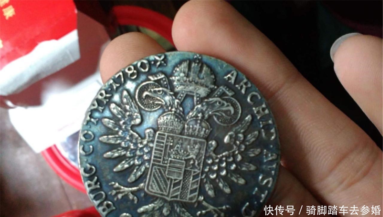 不值钱|这些藏品也是你家的“祖传宝”吗 别傻了, 它们不值钱!