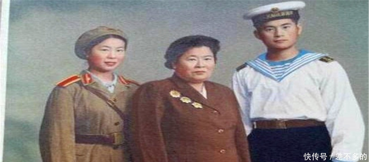 何子友|她是当代女豪杰,善使双枪曾任红军总教头,其丈夫更加厉害!