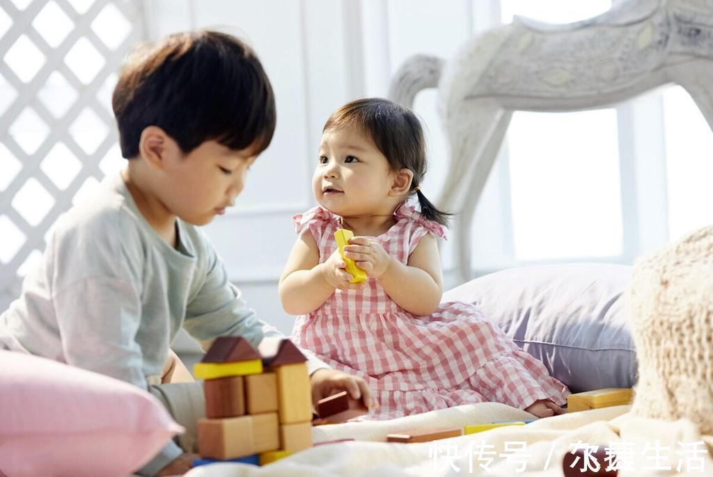 身体|宝宝将来能长多高,父母别瞎猜了,三个身体部位已经“透露天机”