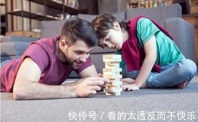 陪伴|优秀的孩子,都是父母“陪”出来的,但请避开这3个错误的方式