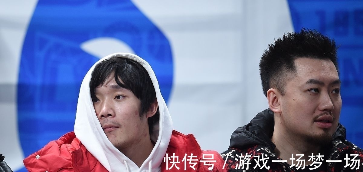 机组|央视转播也无法挽回球迷,CBA劲旅押丁彦雨航出错,这赛季白瞎了