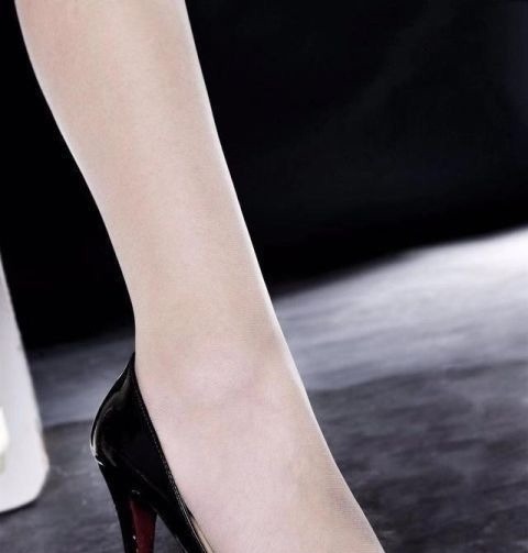 穿搭 高跟鞋精妙的设计,不仅展现女性魅力还可以优化脚部线条