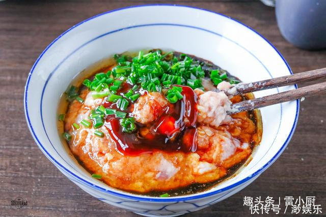 牢记这个拌肉馅的诀窍,饺子和包子才会鲜嫩多汁,好吃不腻