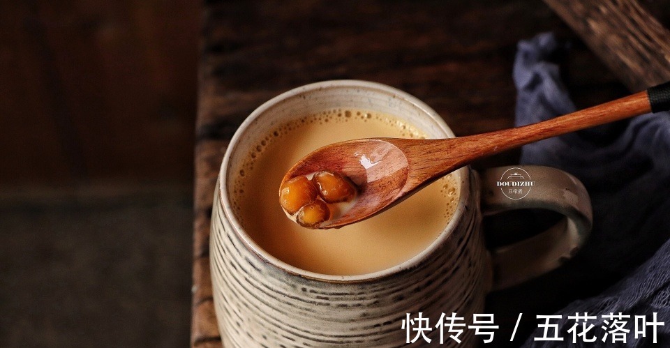 红薯淀粉|女朋友要喝秋天的第一杯奶茶，还要是我亲手做的，这就安排！