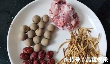 黄花菜|失眠最怕这道汤，隔2天喝1碗，一觉睡到自然醒，想睡不着都难