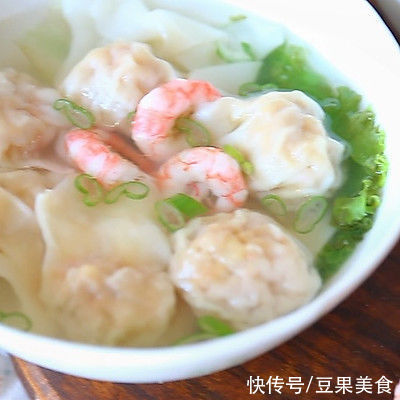 #我心中的冬日限定#解饥又暖胃,加拿大北极虾鲜肉云吞